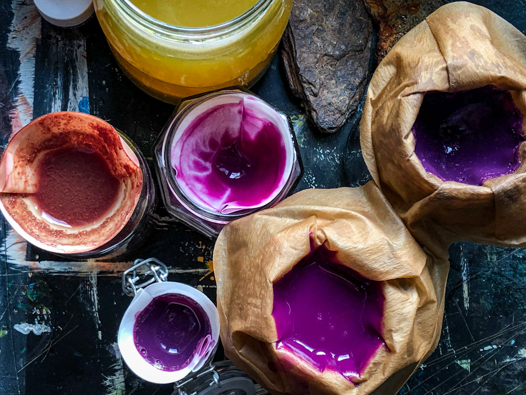 How to make Lake Pigments - Lost in Colours